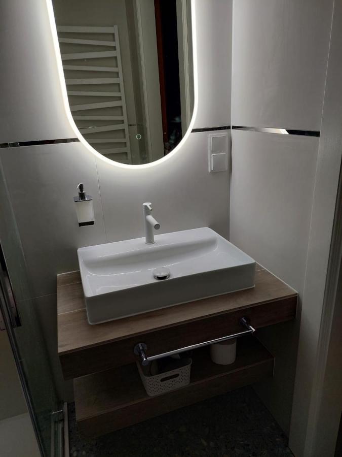 Szwajcarka Willa Z Sauna I Jacuzzi กูโดวาสโดรยจ์ ภายนอก รูปภาพ