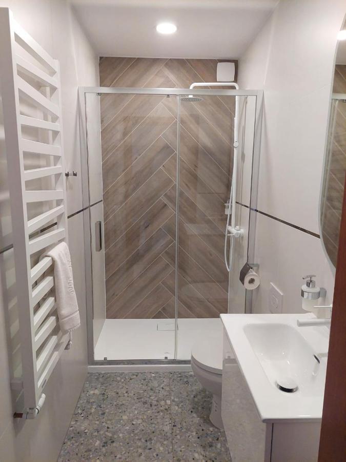 Szwajcarka Willa Z Sauna I Jacuzzi กูโดวาสโดรยจ์ ภายนอก รูปภาพ