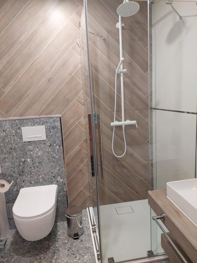 Szwajcarka Willa Z Sauna I Jacuzzi กูโดวาสโดรยจ์ ภายนอก รูปภาพ