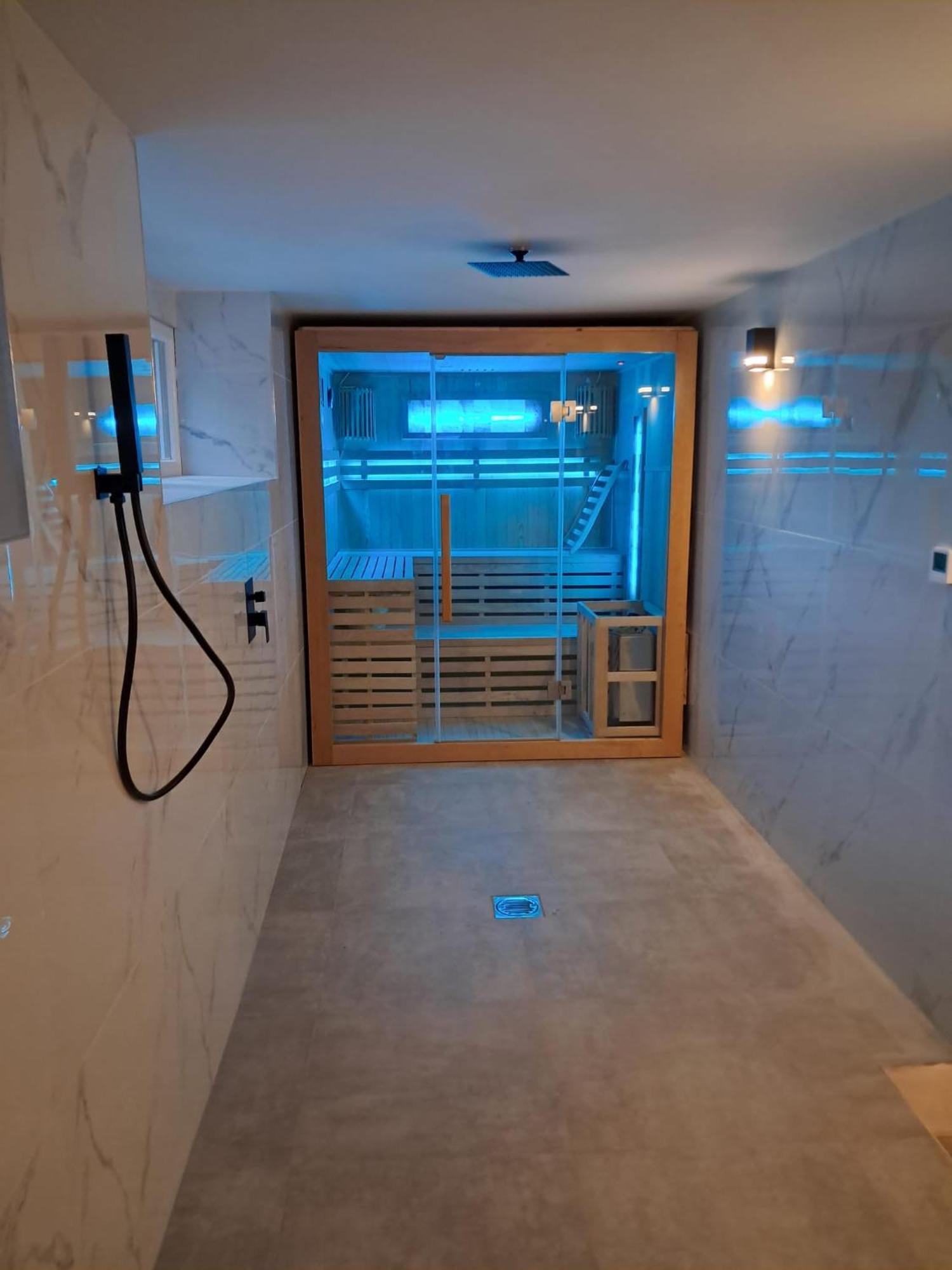 Szwajcarka Willa Z Sauna I Jacuzzi กูโดวาสโดรยจ์ ภายนอก รูปภาพ